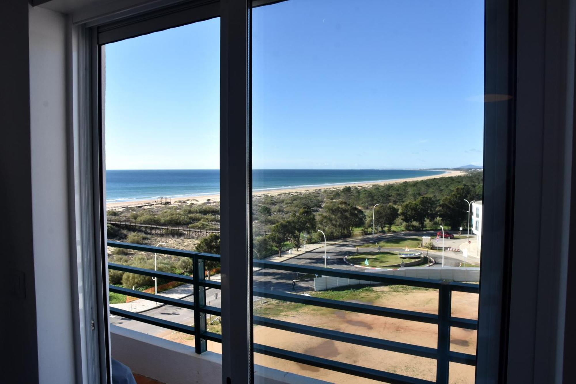 Beach House Monte Gordo Eksteriør billede
